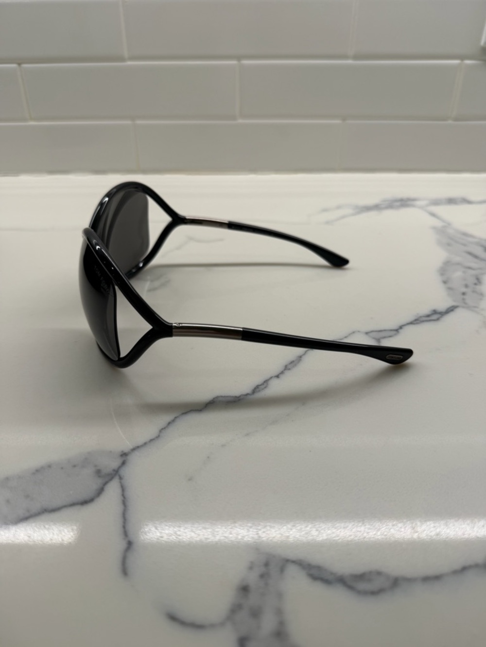 Tom Ford Brown Suede Sunglasses Case - Picture 3 of 7